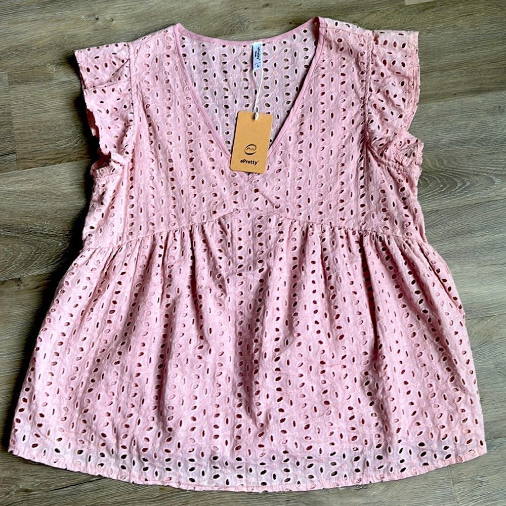 NWT ePretty Summer Fashion V-Neck Eyelet Shirt Sizes S and L